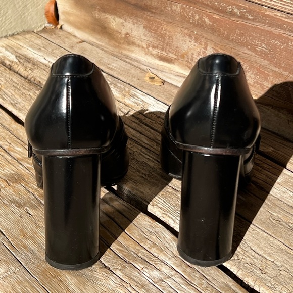 BURBERRY Mary Jane Buckle Black Pump Size 38 - Picture 6 of 6